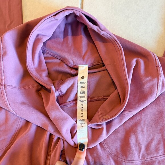 EUC Lululemon Groove Hi- Rise Flare Pant sz 4 - Picture 3 of 7